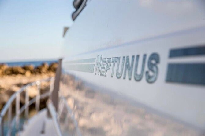 3 Hour Xpuha-60' Neptunus-Tulum, Playa del Carmen, Riviera Maya - Cruising Out of Puerto Aventuras on the Xpuha Neptunus