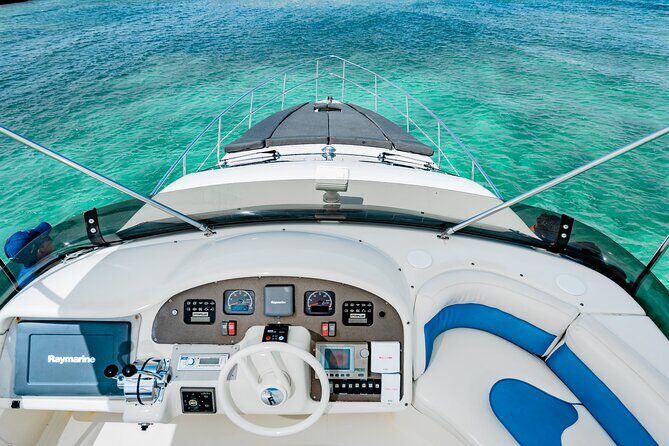 4 Hour 50' Azimut Yacht All-Inclusive in Tulum & Playa del Carmen - Snorkeling gear, lounge space, and how the crew runs the day