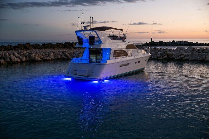 4 Hour - 60' Neptunus - Tulum, Playa del Carmen, Riviera Maya - Lunch on Board: Fire-Grilled Chicken and the Stuff You Actually Want