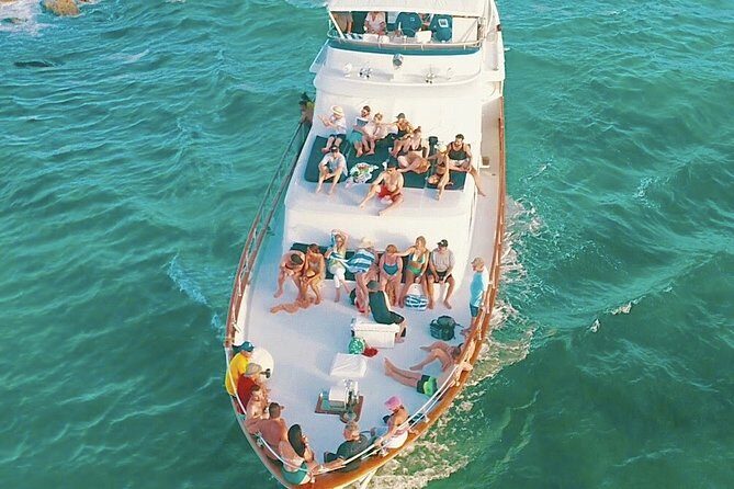4 Hour - 80' Burger, Tulum, Playa del Carmen, Riviera Maya - Price and value: when $2,299 per group makes sense