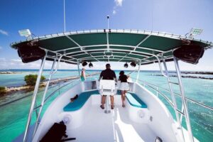 4 Hours - 53' Hatteras - Tulum, Playa Del Carmen, Riviera Maya - Price and value: what $1,450 per group actually buys