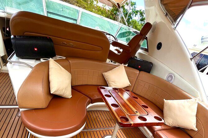 4 hours - Private 48ft Yacht all inclusive in Tulum and Playa del Carmen - Pickup and Dock Fees: The Two Things to Budget For