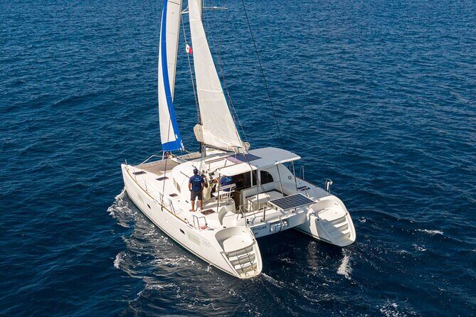 4H Private 38'Catamaran All-Inclusive in Tulum & Playa del Carmen - What lunch and ceviche taste like onboard