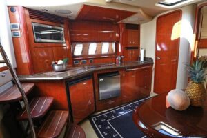 5-Hour Private 40' Yacht 2-Stop Tour to In-Ha reef with Food, Drinks & Snorkel - Stop 1 at In-Ha reef: calm water snorkeling and the chance to see sea turtles
