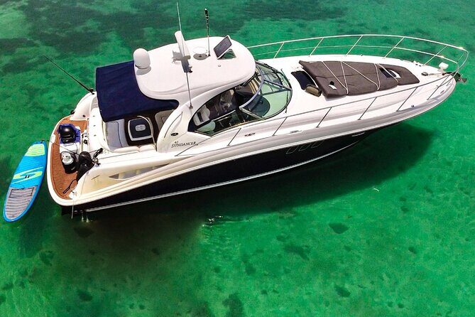 5-Hour Private 40' Yacht 2-Stop Tour to In-Ha reef with Food, Drinks & Snorkel - What the crew does while you snorkel: snacks, cocktails, and fresh ceviche timing