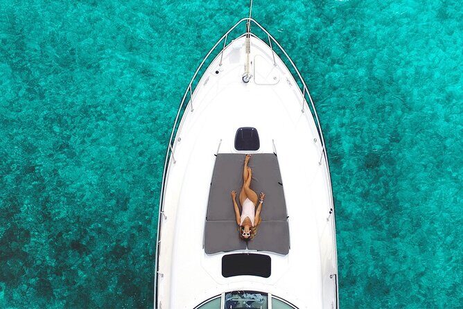 5-Hour Private 40' Yacht 2-Stop Tour to In-Ha reef with Food, Drinks & Snorkel - How the two stops work together (and where each one has trade-offs)