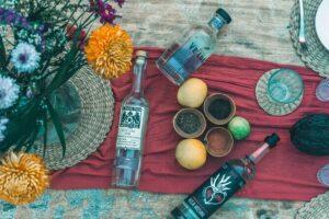 Artisanal Mezcal and Fine Chocolate Tasting - Your Two-Hour Flow: Cocktail, Five Mezcals, Snacks, Chocolate