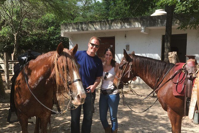 Award-winning Classic Horseback Ride (max. 6 riders) - The Ranch Moment: Water, Snacks, and a Proper End-Of-Ride