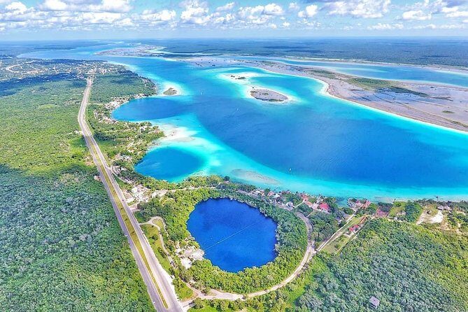 Bacalar Lagoon of 7 Colors from Playa del Carmen and Tulum - Why Lago Bacalar feels like Mexico’s color showcase