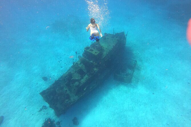 Bavarian Fiesta Snorkel Activity in Glass Bottom Boat at San Miguel de Cozumel - The 4-Hour Plan: South Side Variety Instead of One Big Swim
