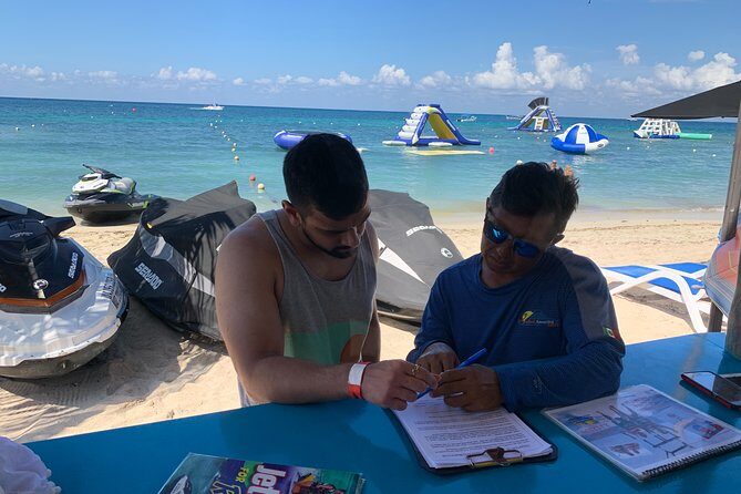 Best Jet Ski Cozumel + Locker - Safety rules, life jackets, and age limits you should not gloss over