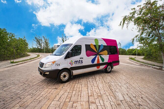 Cancun Private Mini-Van Roundtrip Transportation - Price for up to 8: when $63 per group becomes real value