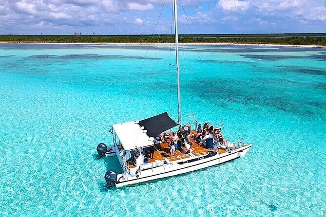 Catamaran Snorkel Adventure to El Cielo and The Money Bar Beach - How the 4-hour catamaran day is paced in Cozumel
