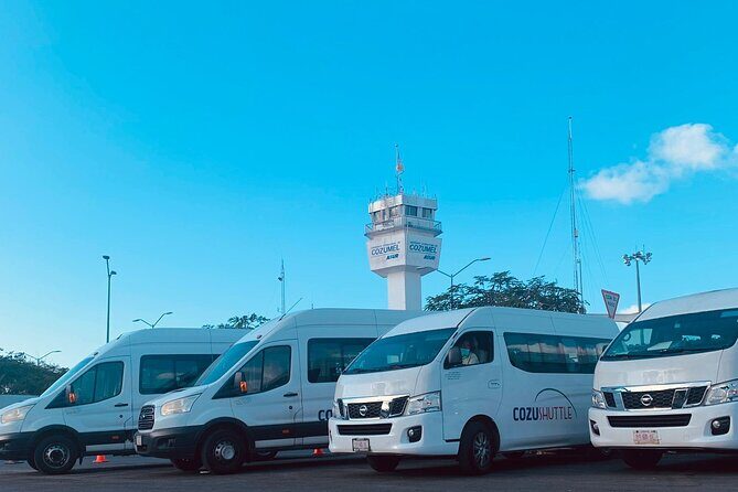Cheapest Shared Shuttle from Cozumel Airport 2 Hotels in Cozumel - Finding COZUSHUTTLE at the Airport: Ricardo Garcia in a Green Polo