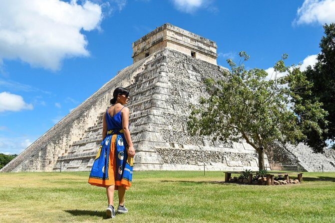 Chichen Itza, Cenote Ik Kil, Coba Ruins Small Group Early Arrival - Chichén Itzá walkthrough: Kukulkan, El Caracol, and Venus