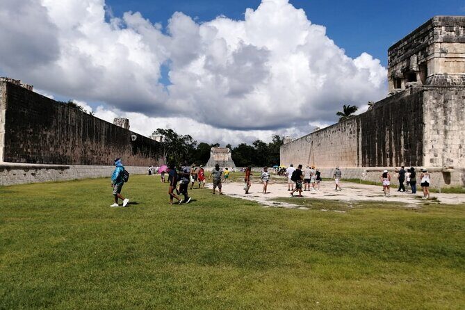 Chichen Itza Deluxe, 2 Cenotes tour From Playa del Carmen - Valladolid in 30 minutes: colonial color without the slow crawl