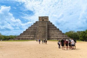 Chichen Itza & Ekbalam Tour From Playa del Carmen - Chichén Itzá is the headline—but expect a tour rhythm
