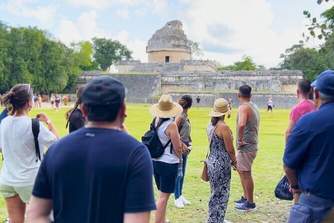 Chichen Itza Gastronomic, Valladolid and Cenote Extremo - A 7:00 am start that pays off at Chichén Itzá