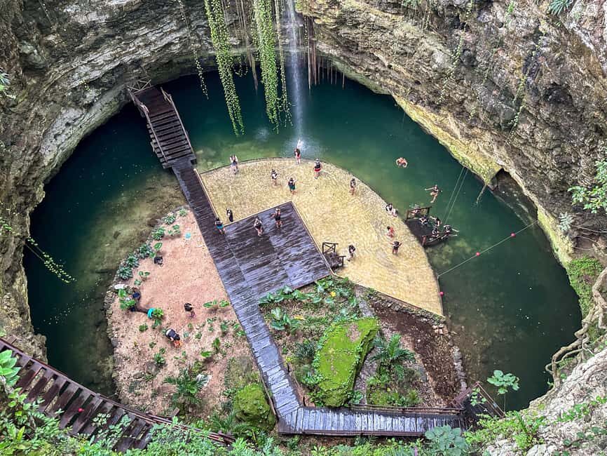 Chichen Itza: Guided Tour with Valladolid & Cenote Chichikan - Chichén Itzá with skip-the-line entry and a guide who sets the pace