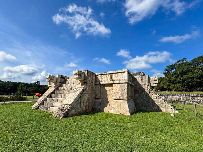 Chichen Itza: Guided Tour with Valladolid & Cenote Chichikan - Who should book this, and who should skip it