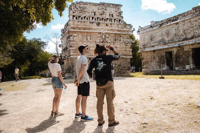 Chichen Itza Marvel of the World Early Morning Archaeologic Tour - The guide experience: learning without turning it into a lecture