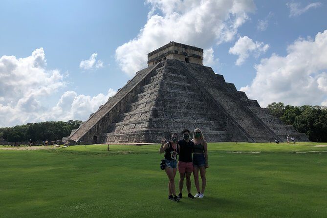 Chichen Itza Max - A Private Chichén Itzá Morning That Actually Feels Calm