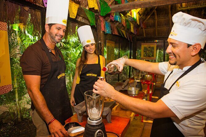 Chocolate & Margarita Workshop - Inside the workshop: making a handmade Mayan chocolate bar
