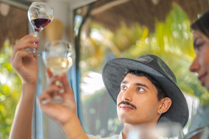 Chocolate Seaside Workshop & Wine Tasting - Chocolate Tasting With 7+ Mexican Varieties: How to Taste Without Overthinking It