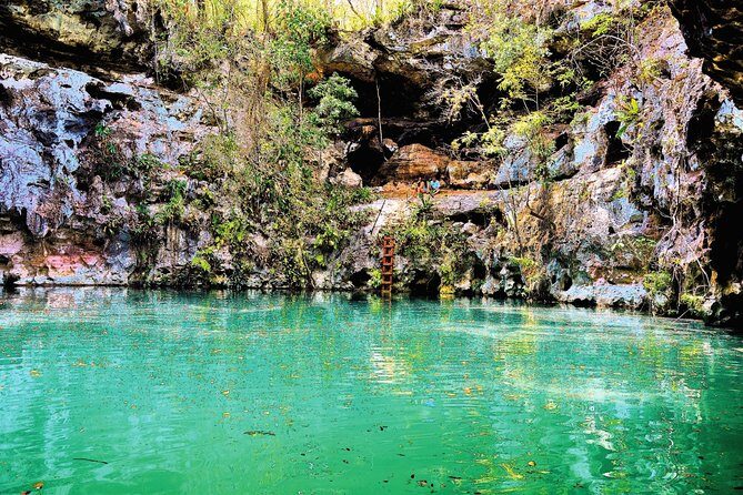 Choose your experience to live in Los 7 Cenotes San Gerónimo - Mayan context you can actually use