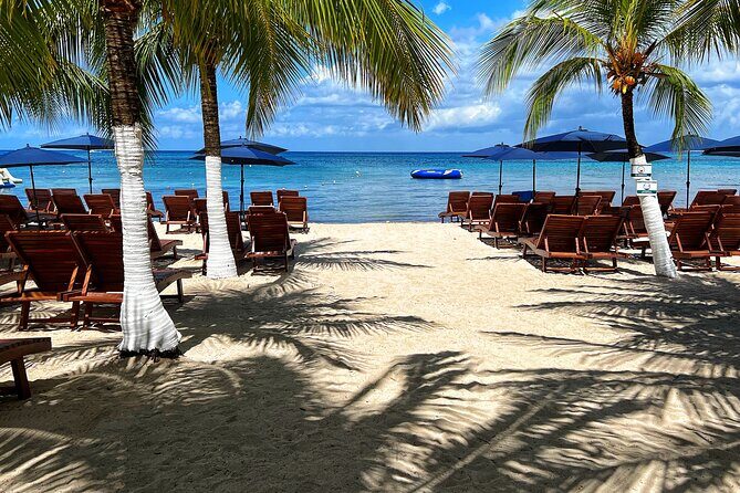 Chula’s All Inclusive Beach Pass with Transport - The Main Event: Chulas Pool Party and Beach Bar (9:00–5:00)