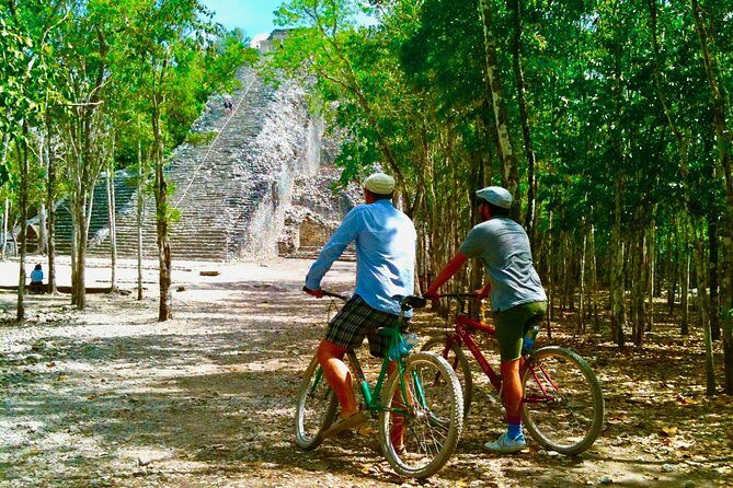 Coba Ruins, Punta Laguna Nature Reserve, Cenote and Mayan family - Punta Laguna Nature Reserve: monkey spotting, zipline, and canoe