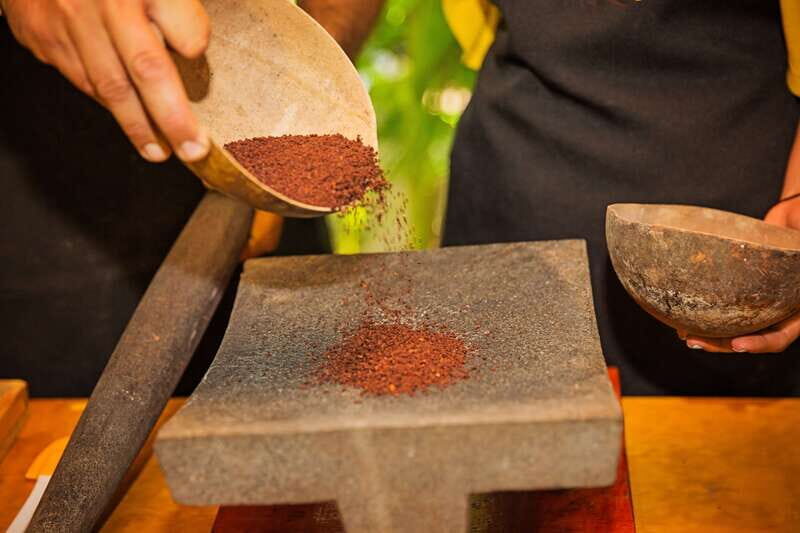 Cozumel: Chocolate Workshop at The Mayan Cacao Company - The Boutique Tasting: Why the 13-Chocolate Stop Matters