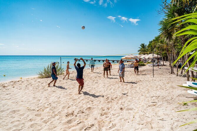 Cozumel, Day Pass Access at KUZÁ Beach & Adventure Park - KUZÁ Beach & Adventure Park: getting your wristband and finding your spot