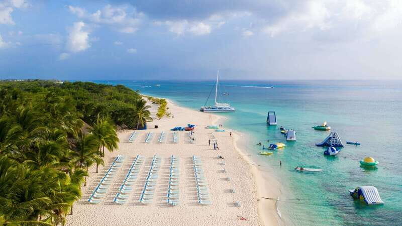 Cozumel: El Cielo, Palancar Reef, and Beach Party with Food - What snorkeling gear and guides mean for your day