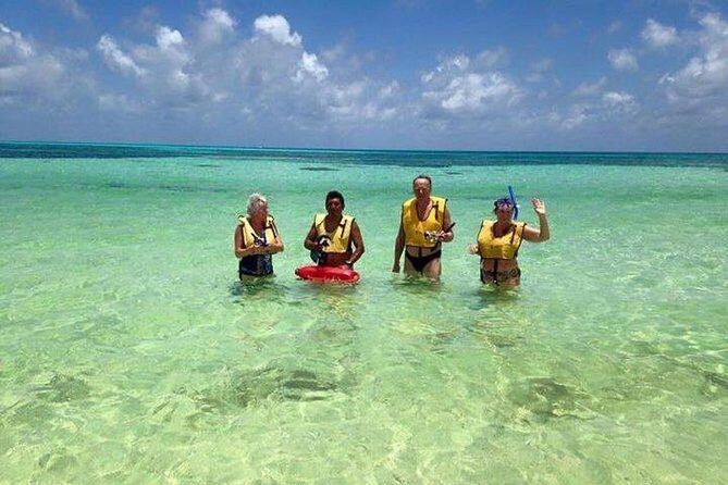 Cozumel Jeep and Snorkel Adventure with Lunch at Punta Sur Park - Safety and comfort checklist before you hit the gas