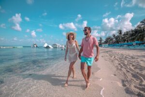 Cozumel: Paradise Beach Club All-Inclusive Day Pass - Pool Time vs Beach Time: What This Club Delivers Best
