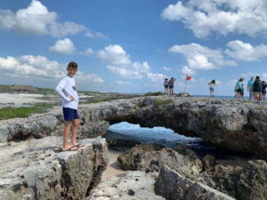 Cozumel: Private Buggy Tour with Lunch & Snorkeling - The 5-hour flow: pickups, Chen Río, and El Mirador