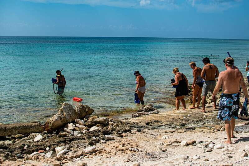 Cozumel Private Jeep Tour with Lunch and Snorkeling - Tequila ranch stop: the tasting is the whole point