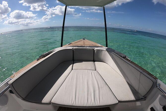 Deluxe Private Boats - 36 ft Fjord - Drinks and lunch: the premium part of the day