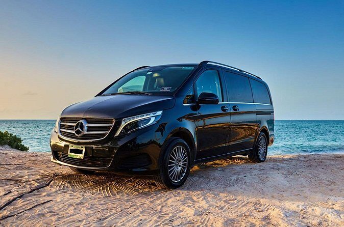 Departure from Akumal to Cancun International Airport. Private Service - Who This Transfer Fits Best
