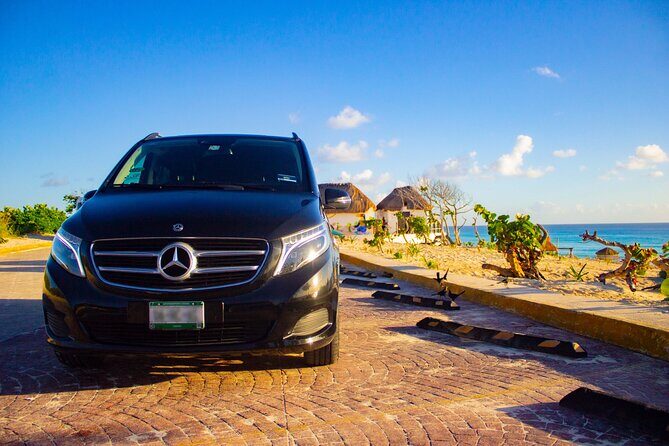 Departures in Mercedes Benz from Playa del Carmen to Cancun Airport - Small Extras That Get Big Smiles