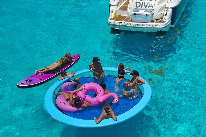 DIVA 60ft Elite Italian Yacht Experience in Cancun - Crew Service, Clean Boat Energy, and the Human Touch