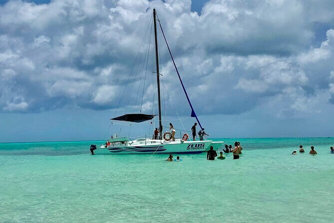 El Cielo Cozumel Snorkeling trip by Catamaran - Ceviche, beer, margaritas, and how the food portion really feels