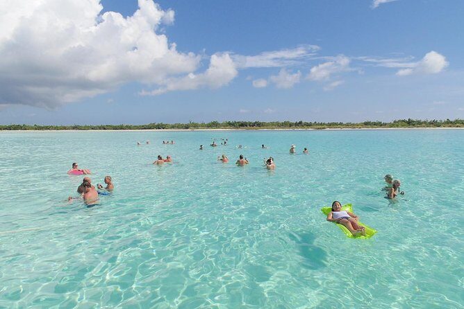 "First Lady" Private Snorkel & El Cielo Sandbar Combo - Snorkeling setup and marine life: what the guides actually add