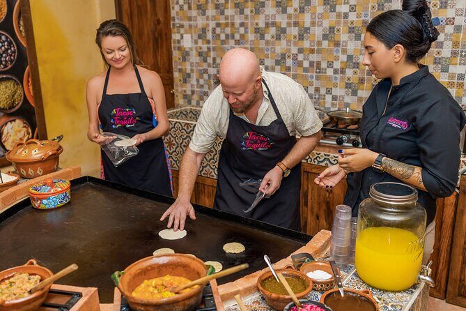 Flavorful Taco Adventure Workshop - Start with guacamole you actually make