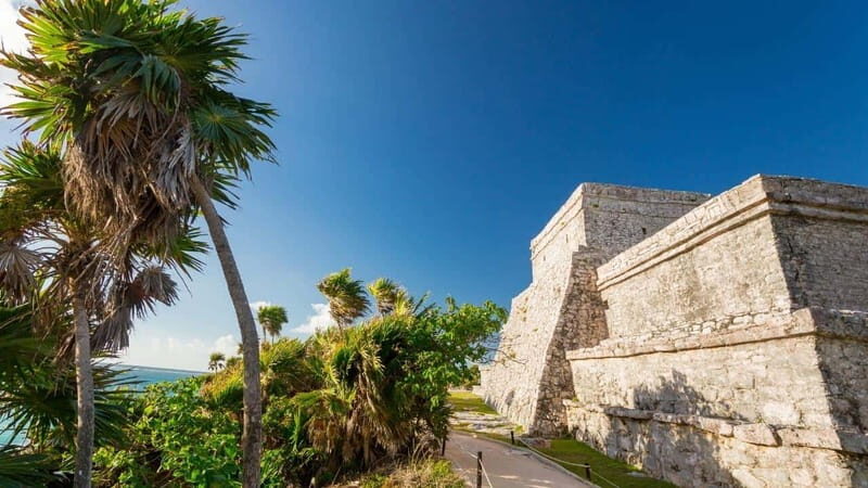 From Tulum: Tulum Ruins and 2 Cenotes Tour - The guided walk: getting the story without losing your footing