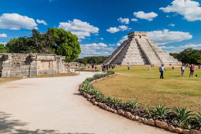 Full day Chichén Itzá Tour from Cancún and Riviera Maya - Entering Chichén Itzá: Why This Trip Works from Cancún