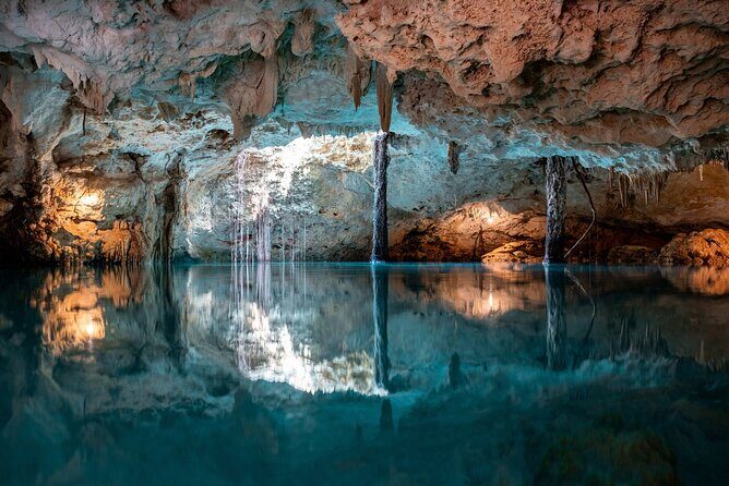 Half-Day Tour to Tulum and 2 Cenotes from Tulum - Guides and group vibe: what large groups feel like