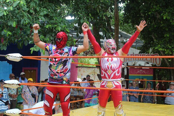Legendary Mexican Lucha Libre Experience in Cozumel Meet andGreet - Barriecito Arrival: Welcome Tequila, Snacks, and First Impressions