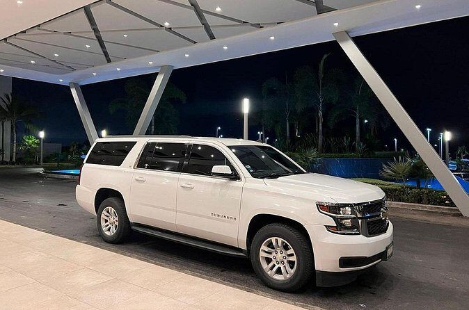 Luxury one way transfer to Tulum from Tulum airport - Inside the Vehicle: A/C Comfort, WiFi, and Water That Actually Helps